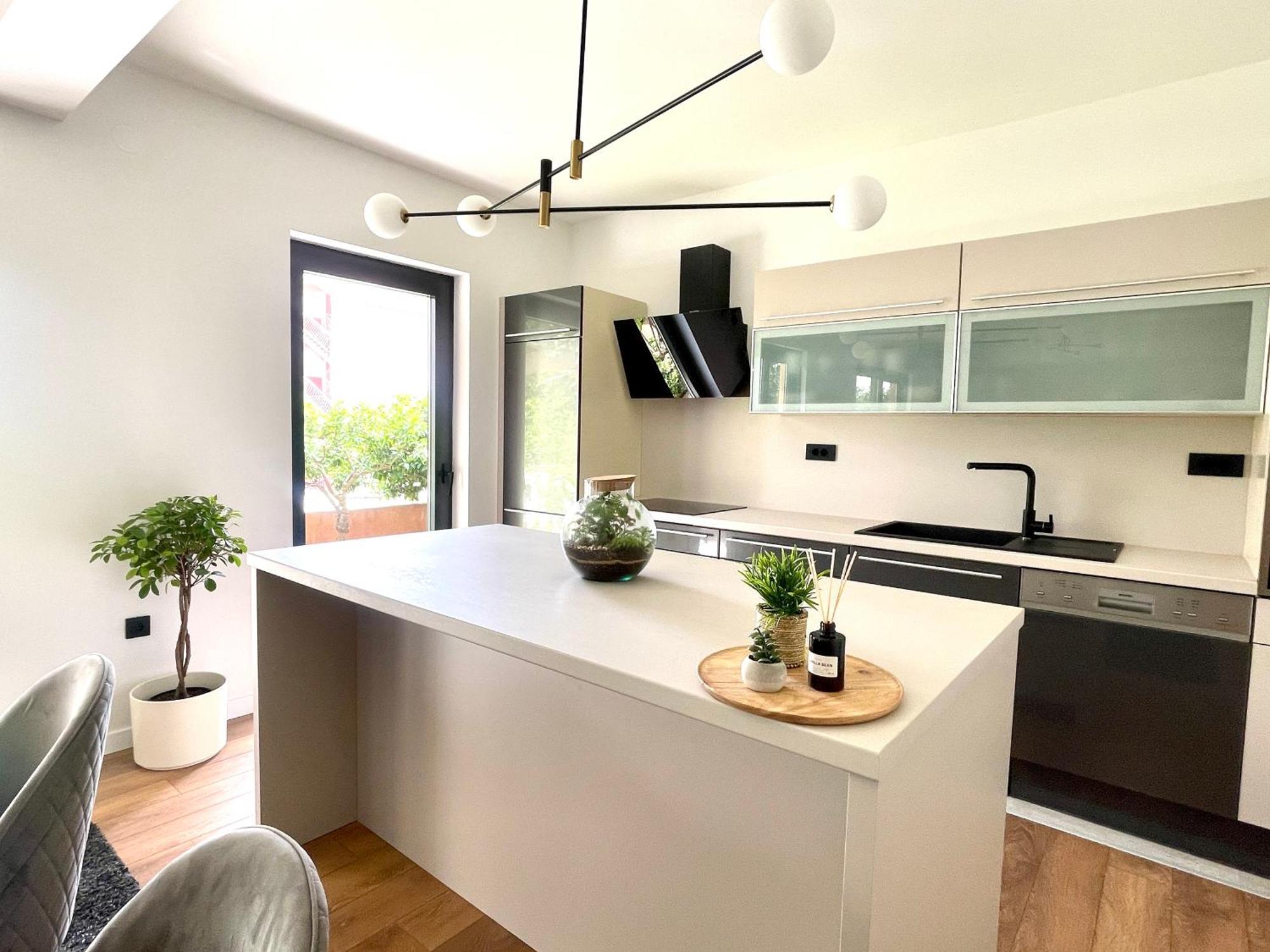 Holiday Home Mirela オレビック エクステリア 写真