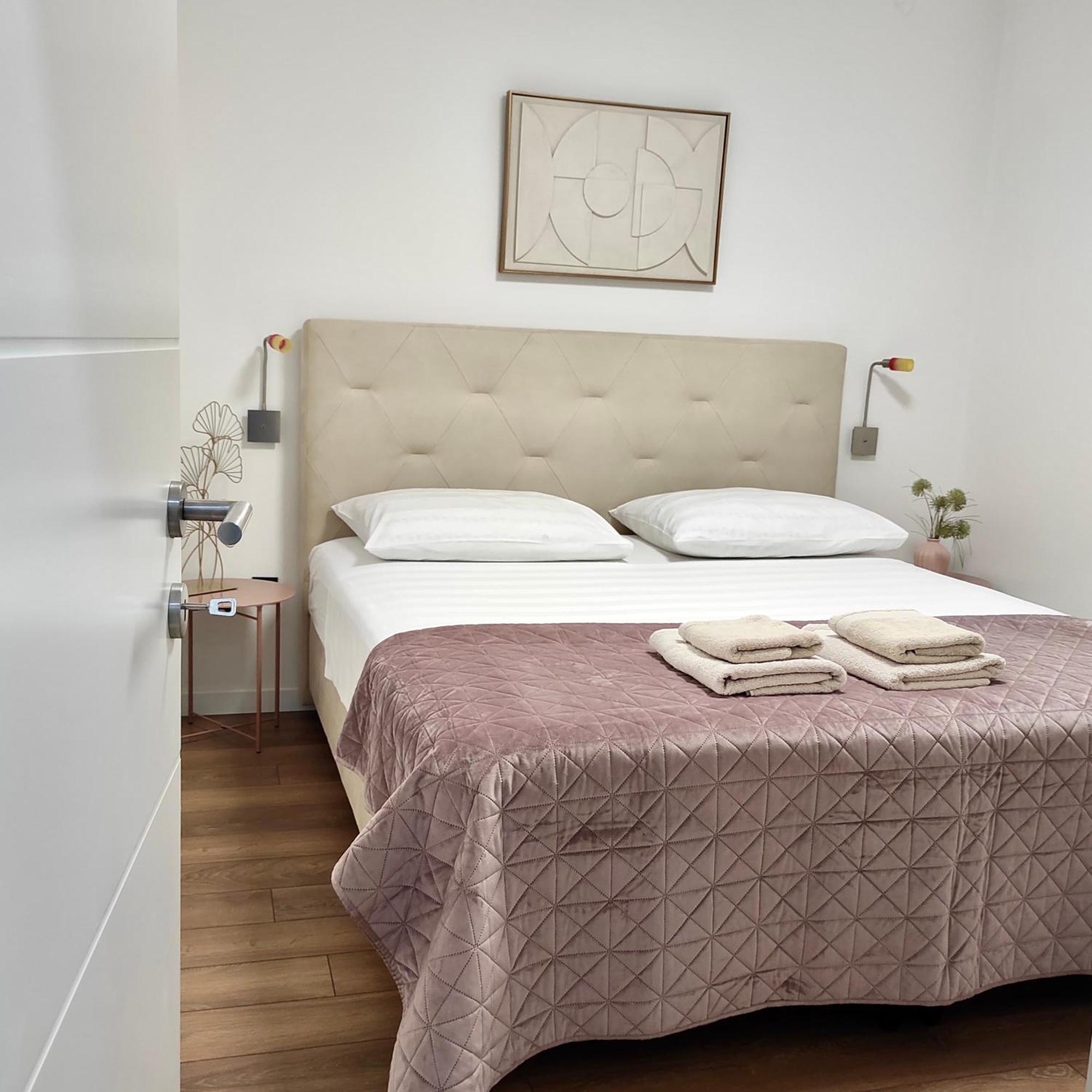 Holiday Home Mirela オレビック エクステリア 写真